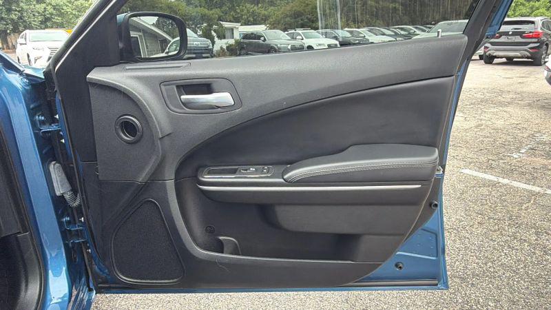 2021 Dodge Charger SXT RWD