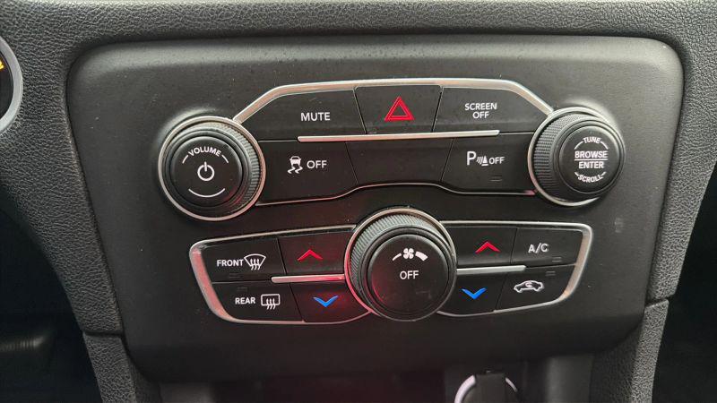 2021 Dodge Charger SXT RWD