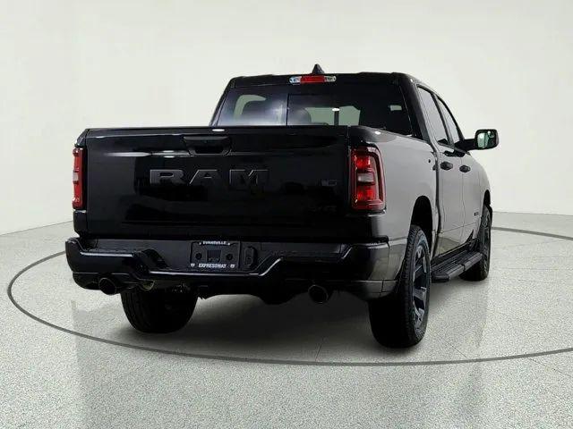 2026 Ram 1500 Express Crew Cab 4x4 5'7" Box