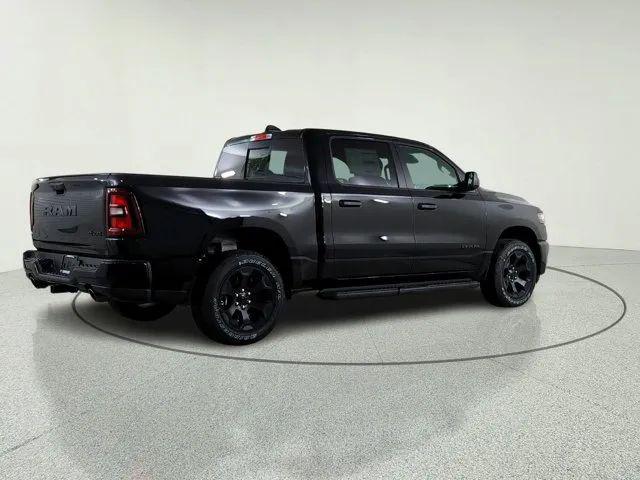 2026 Ram 1500 Express Crew Cab 4x4 5'7" Box