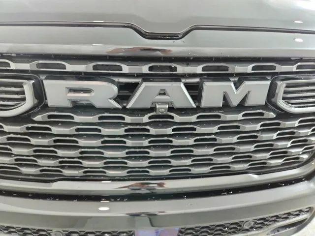 2026 Ram 1500 Express Crew Cab 4x4 5'7" Box