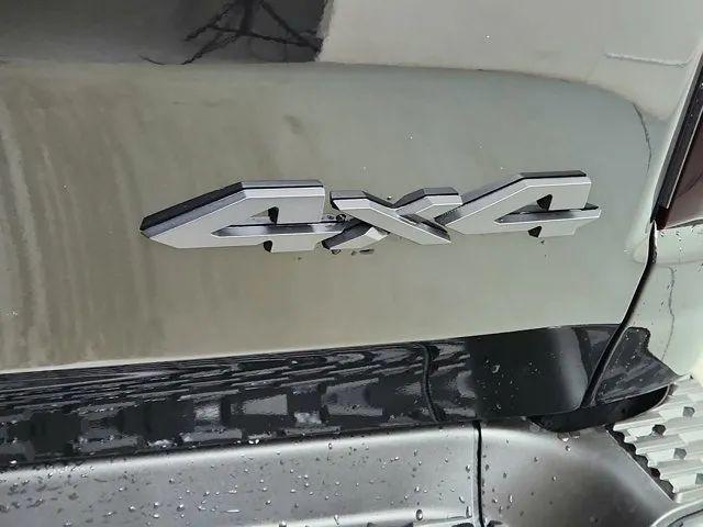 2026 Ram 1500 Express Crew Cab 4x4 5'7" Box