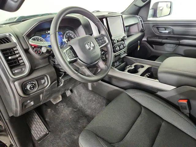 2026 Ram 1500 Express Crew Cab 4x4 5'7" Box
