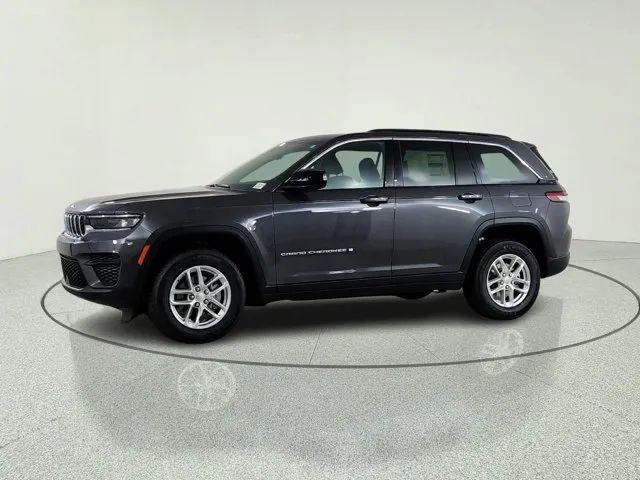 2026 Jeep Grand Cherokee Laredo 4x4