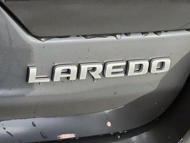 2026 Jeep Grand Cherokee Laredo 4x4