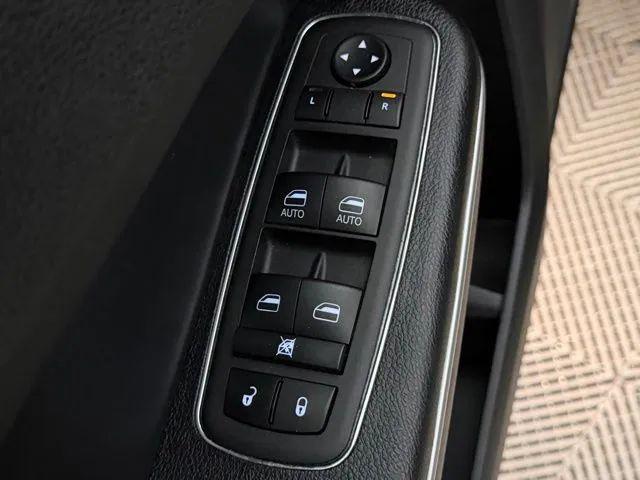 2023 Chrysler 300 300S