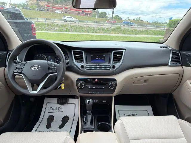 2017 Hyundai Tucson SE