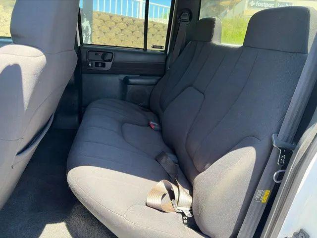 2003 GMC Sonoma SLS