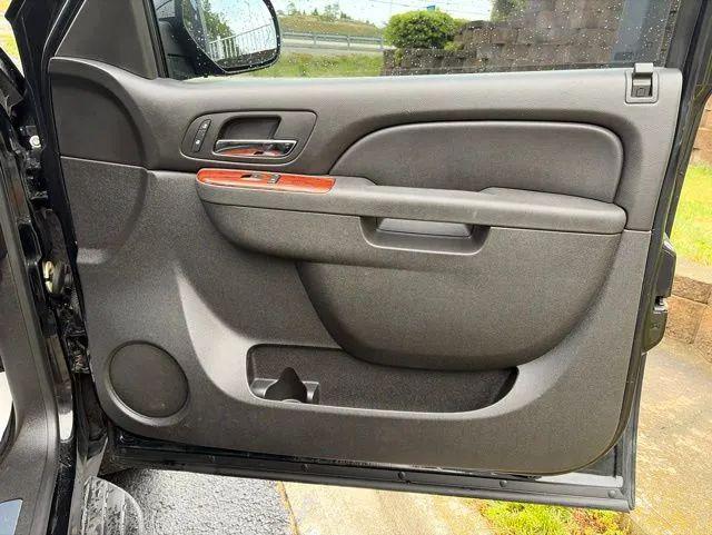 2013 Chevrolet Avalanche LTZ