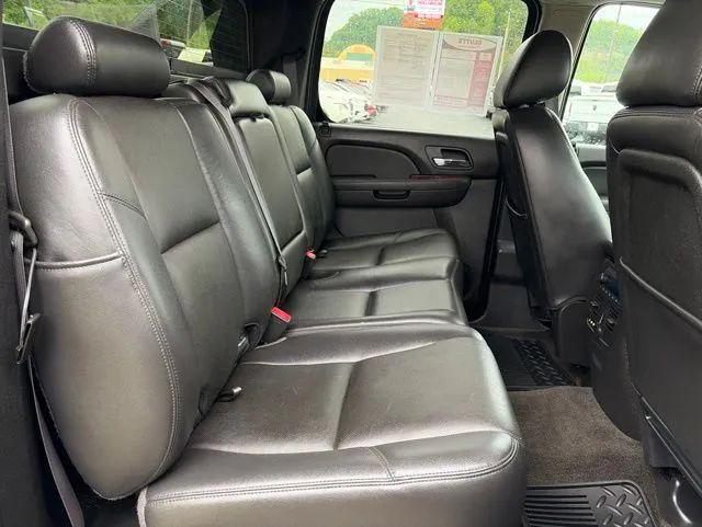 2013 Chevrolet Avalanche LTZ