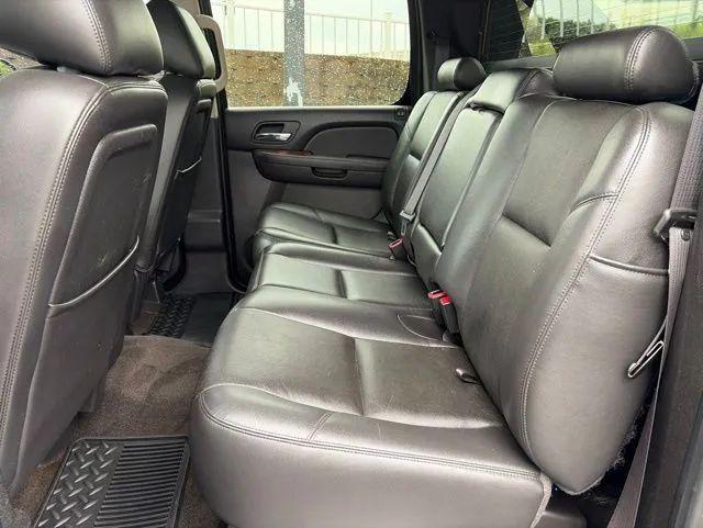 2013 Chevrolet Avalanche LTZ