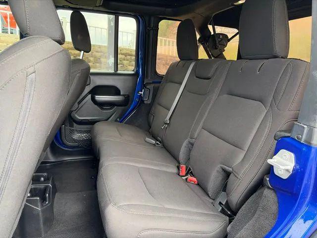2020 Jeep Wrangler Sport S 4x4