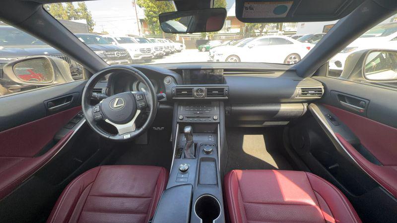 2020 Lexus IS 300 300 F Sport