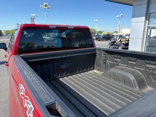 2026 Chevrolet Silverado 1500 4WD Crew Cab Short Bed RST