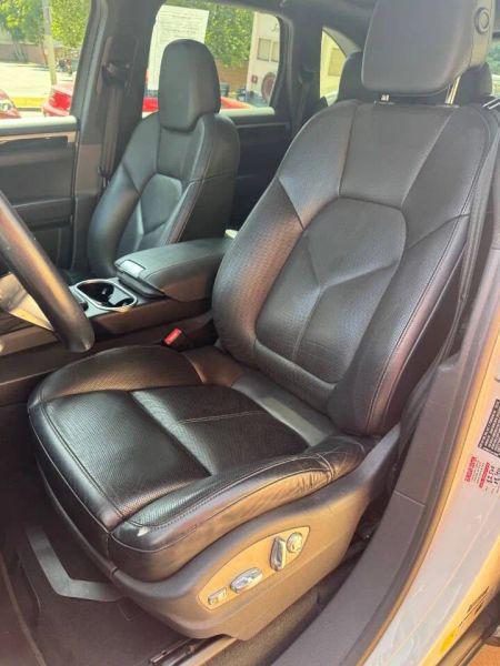 2016 Porsche Cayenne Base
