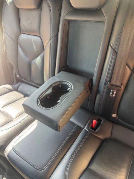 2016 Porsche Cayenne Base