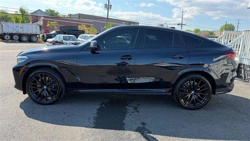 2021 BMW X6 M50i