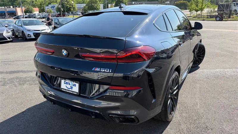2021 BMW X6 M50i
