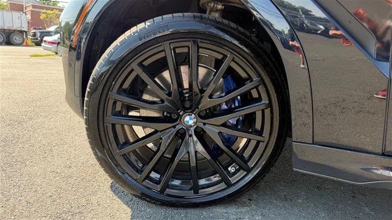 2021 BMW X6 M50i