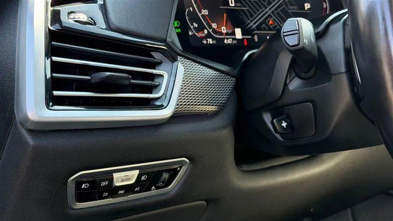 2021 BMW X6 M50i