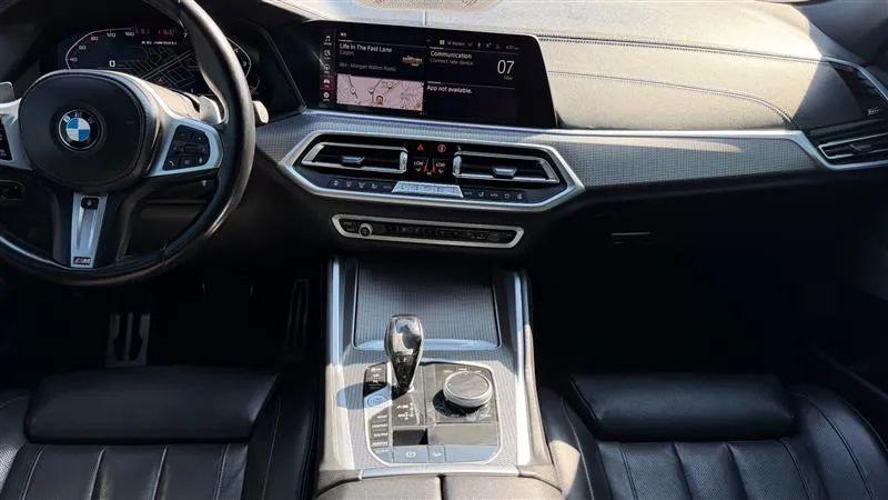 2021 BMW X6 M50i