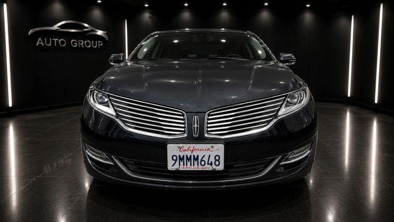 2014 Lincoln MKZ Hybrid Base