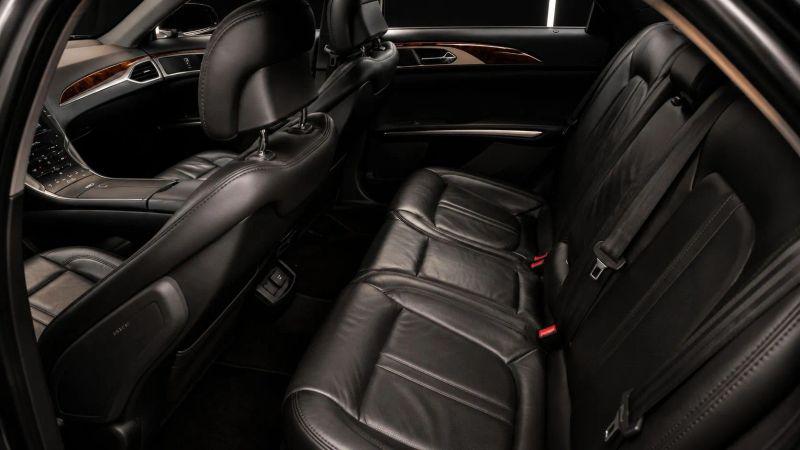2014 Lincoln MKZ Hybrid Base