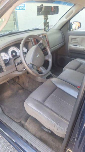 2005 Dodge Dakota SLT