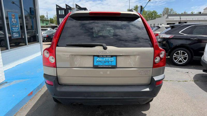 2004 Volvo XC90 T6