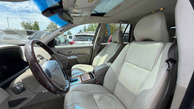 2004 Volvo XC90 T6