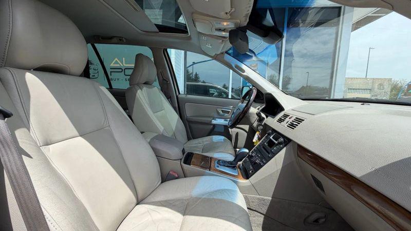 2004 Volvo XC90 T6
