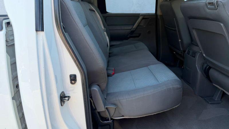 2006 Nissan Titan SE