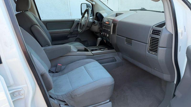 2006 Nissan Titan SE