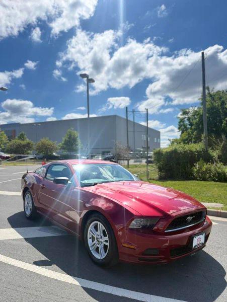 2014 Ford Mustang V6