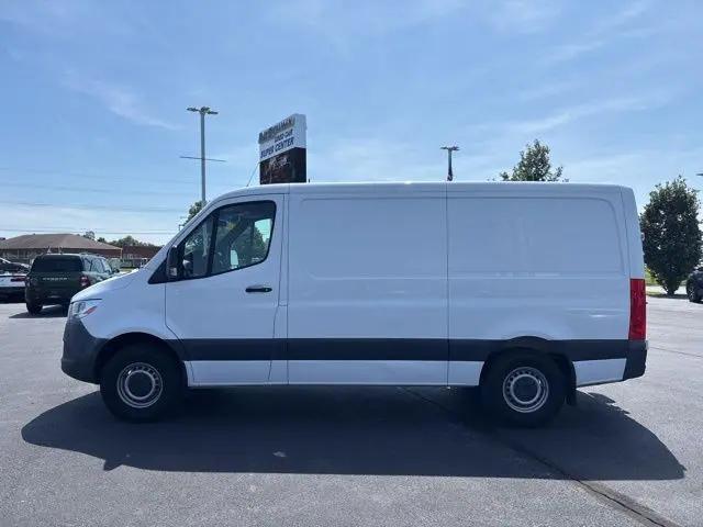 2019 Freightliner Sprinter Standard Roof I4