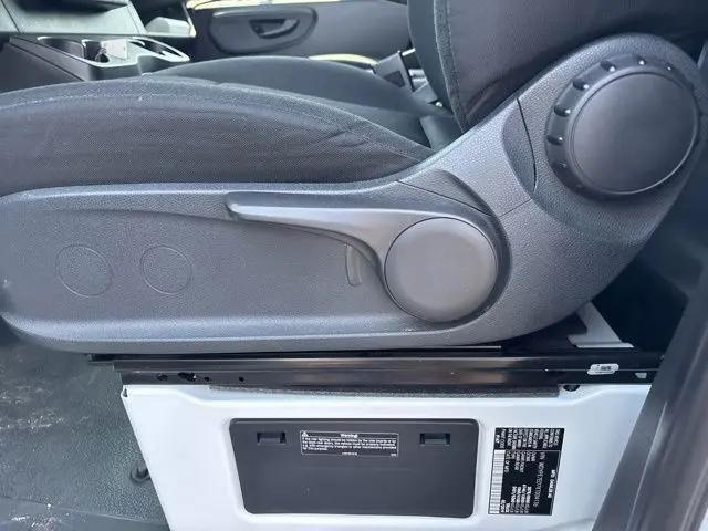 2019 Freightliner Sprinter Standard Roof I4