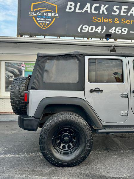2015 Jeep Wrangler Unlimited Sport