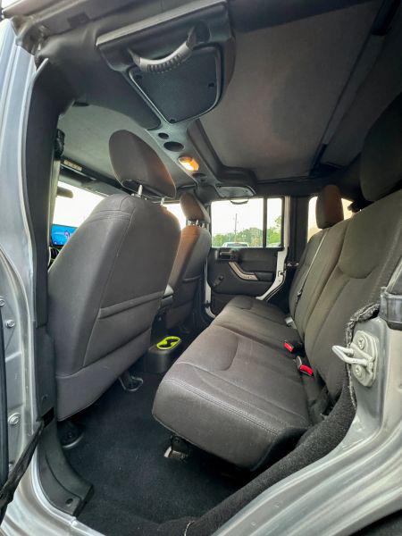 2015 Jeep Wrangler Unlimited Sport
