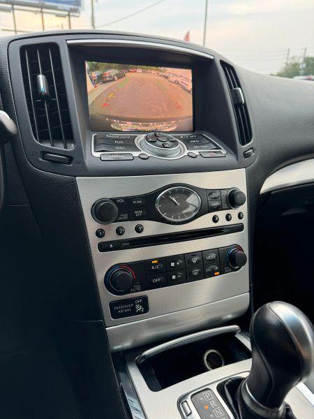 2012 INFINITI G37 G37