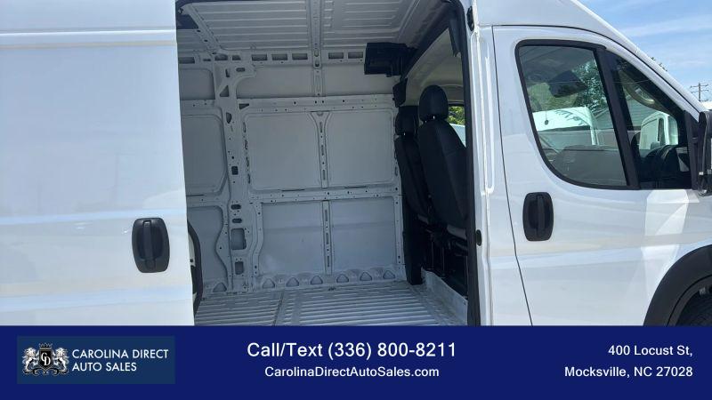 2025 Ram ProMaster 2500 Cargo Van Tradesman High Roof 159" WB w/Pass Seat