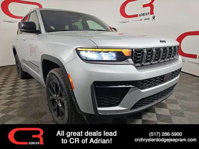 2026 Jeep Grand Cherokee Altitude 4x4 for sale in Adrian, MI