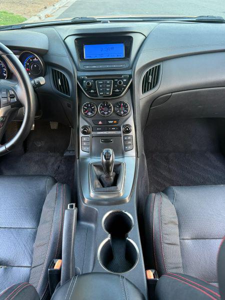 2014 Hyundai Genesis Coupe 2.0T R-Spec