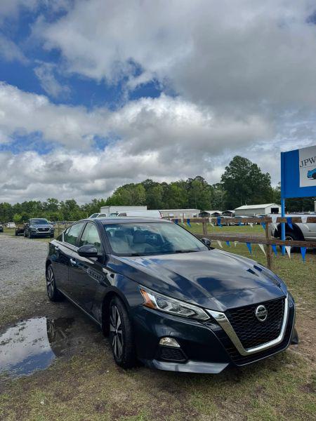 2021 Nissan Altima SV FWD