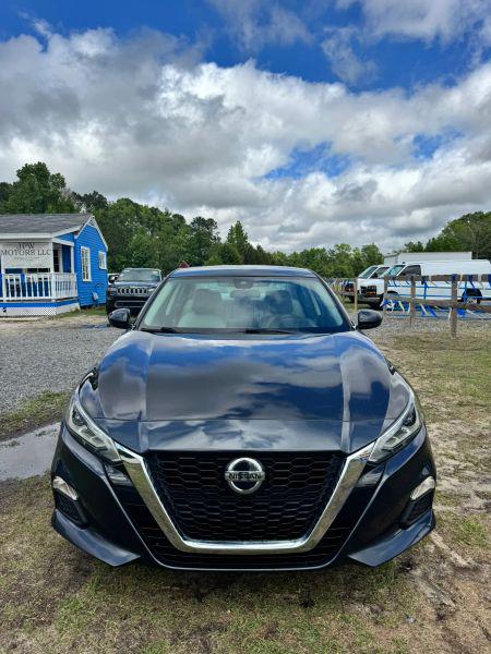 2021 Nissan Altima SV FWD