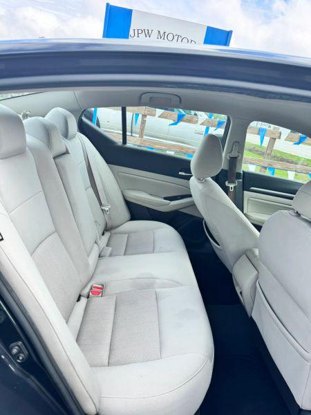 2021 Nissan Altima SV FWD