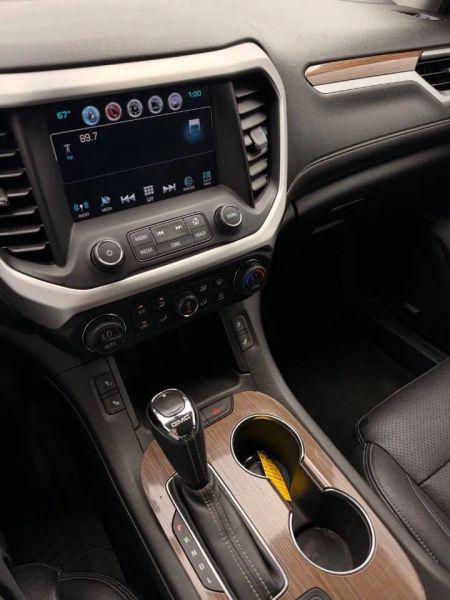 2019 GMC Acadia SLE-2