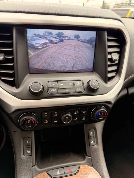 2019 GMC Acadia SLE-2
