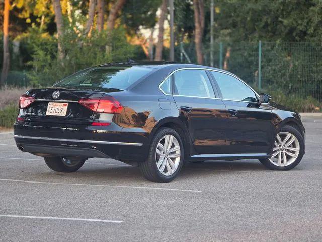 2018 Volkswagen Passat 2.0T SE