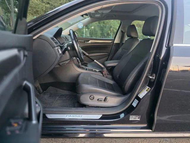 2018 Volkswagen Passat 2.0T SE