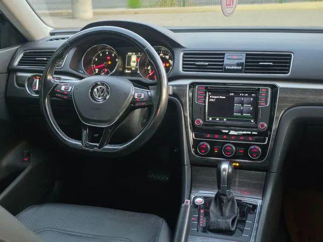 2018 Volkswagen Passat 2.0T SE